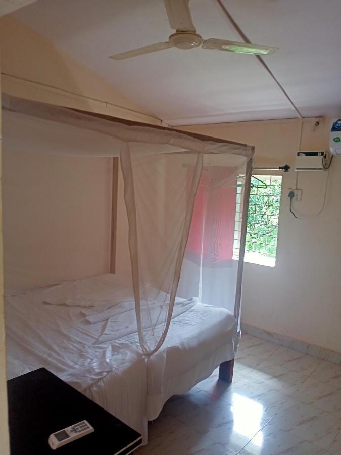 Cabo De Rama Cottage Cola Bagian luar foto